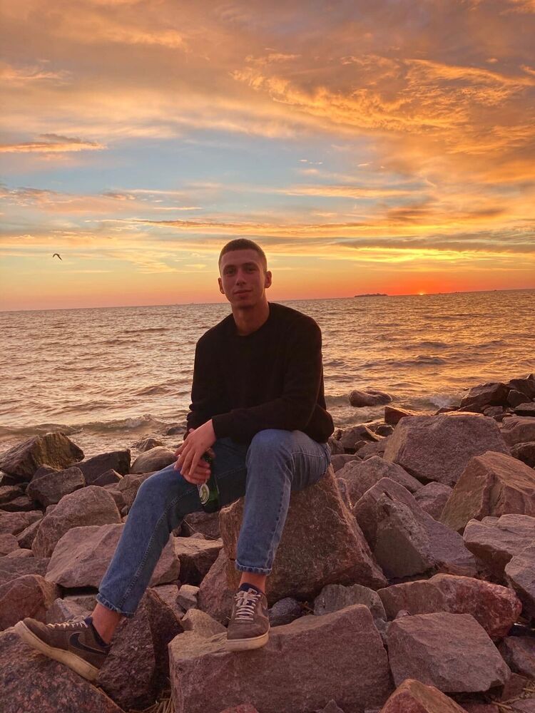  -,   , 24 ,   ,   