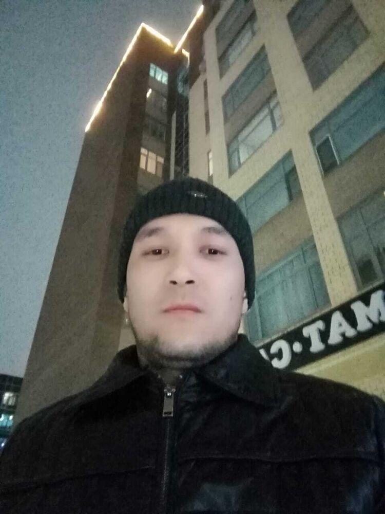  ,   Bek, 35 ,   ,   
