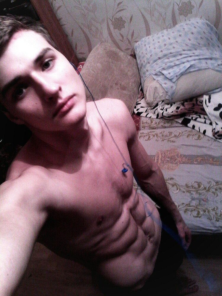  45039903  , 27 ,    