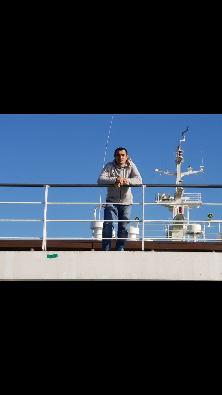  24231833  Diler, 31 ,    