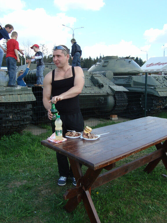   ,   Igor, 38 ,   
