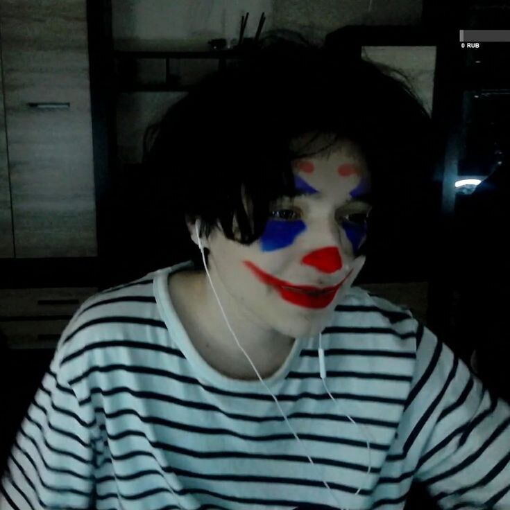  32538693  Ryslan, 35 ,    