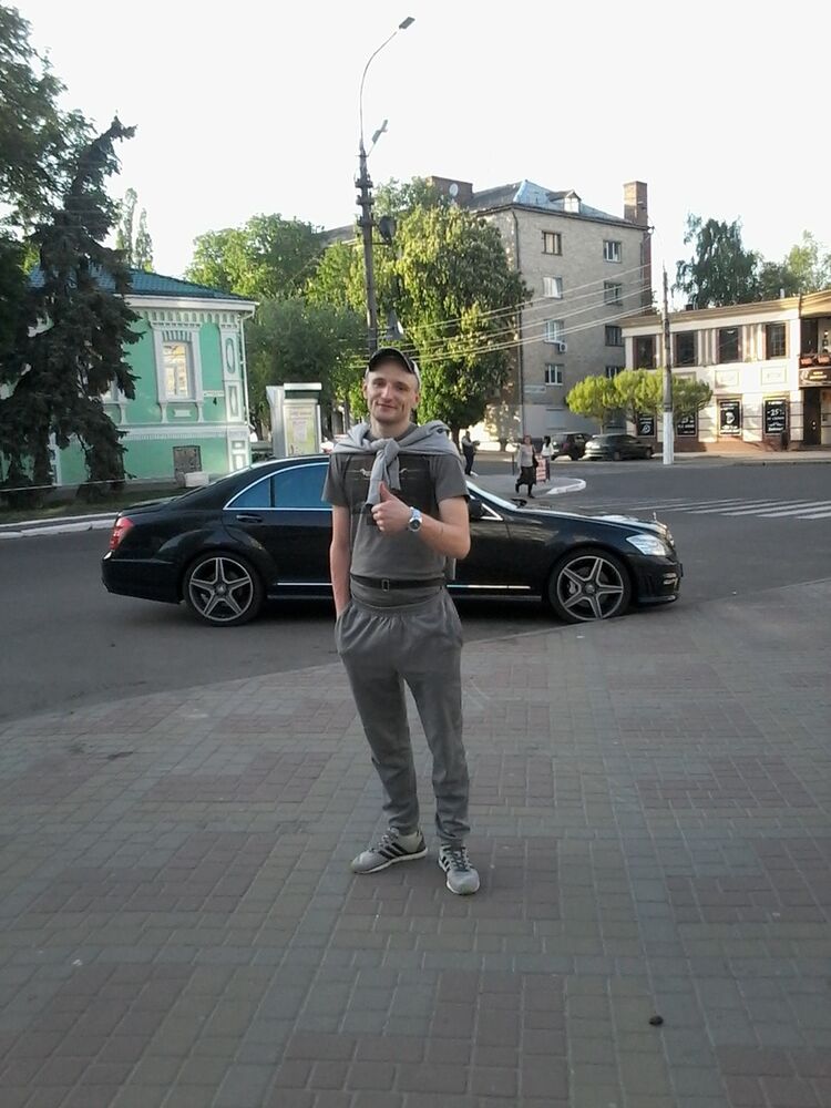  11512703  Vadim, 37 ,    