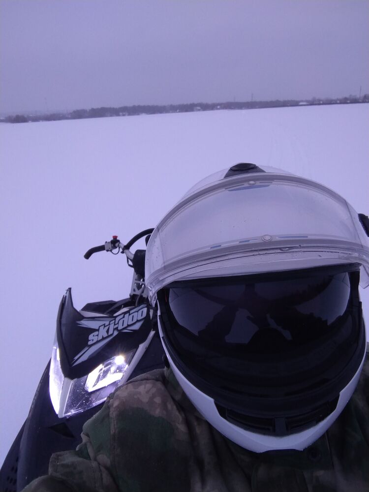  33045323  , 40 ,    