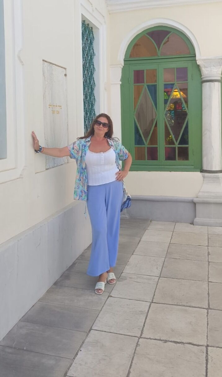  53849033  , 48 ,    -