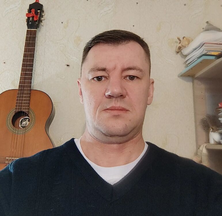  52353413  Andrey, 48 ,    