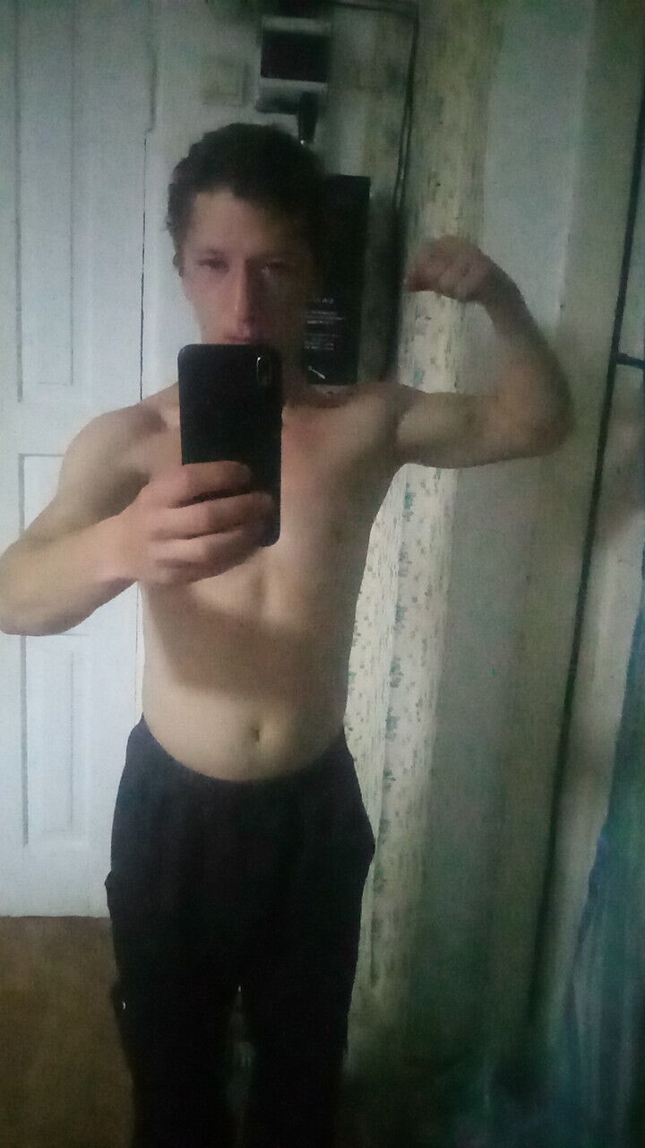  ,   Alexander, 25 ,   ,   