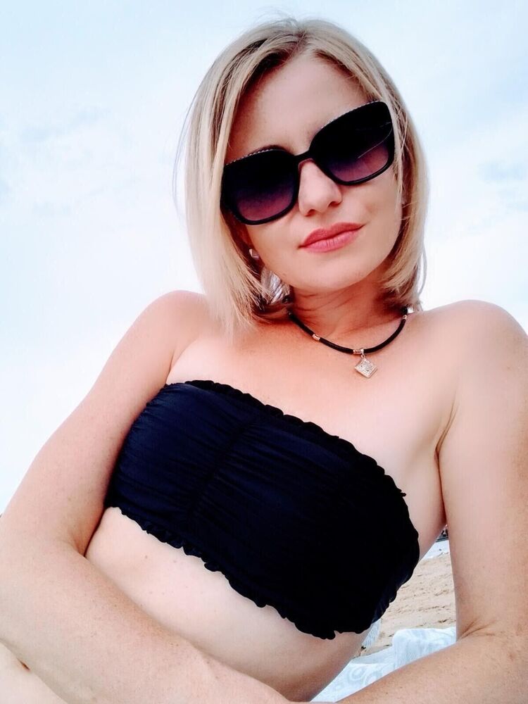  27523983  ALINA, 38 ,    