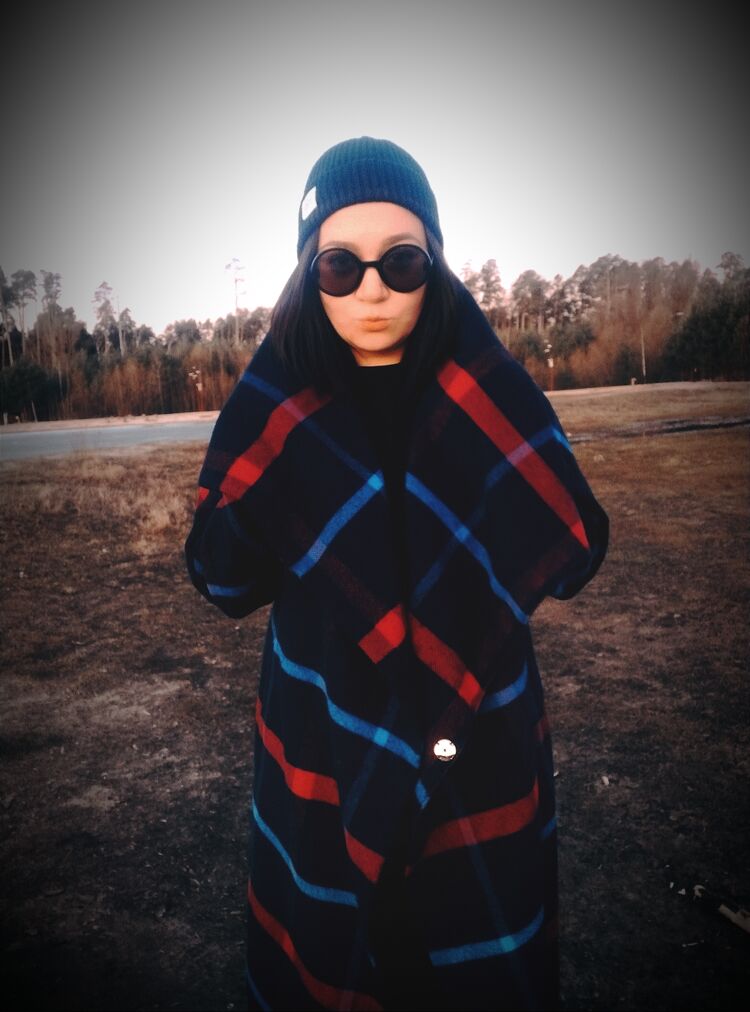  48352273  Dasha, 37 ,    