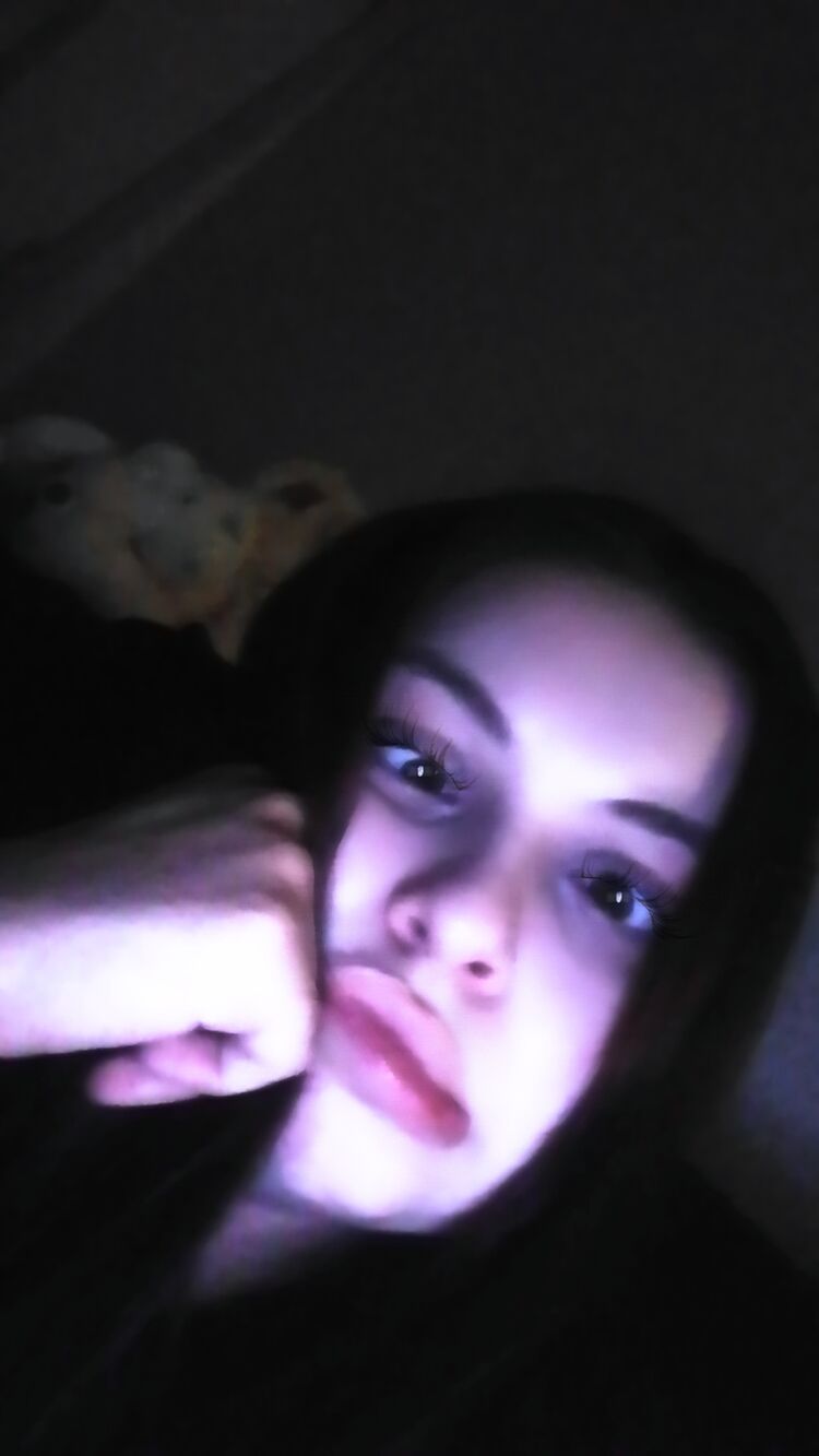  52728573  , 21 ,    