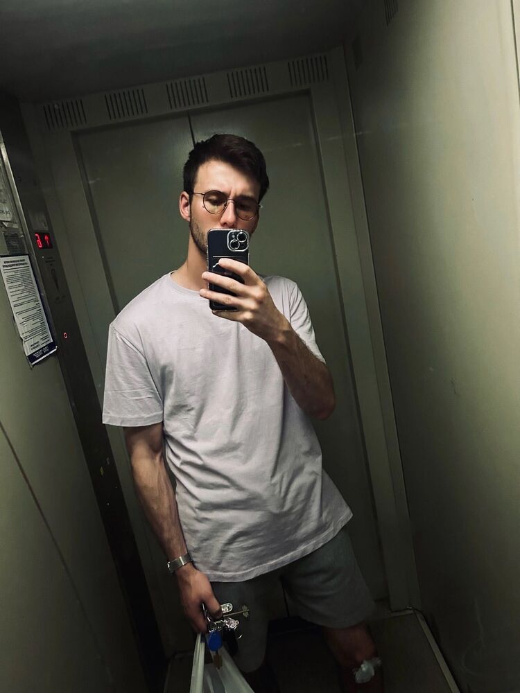 ���� 42443453 ������� ����, 33 ����, ���� ���������� � �����-����������