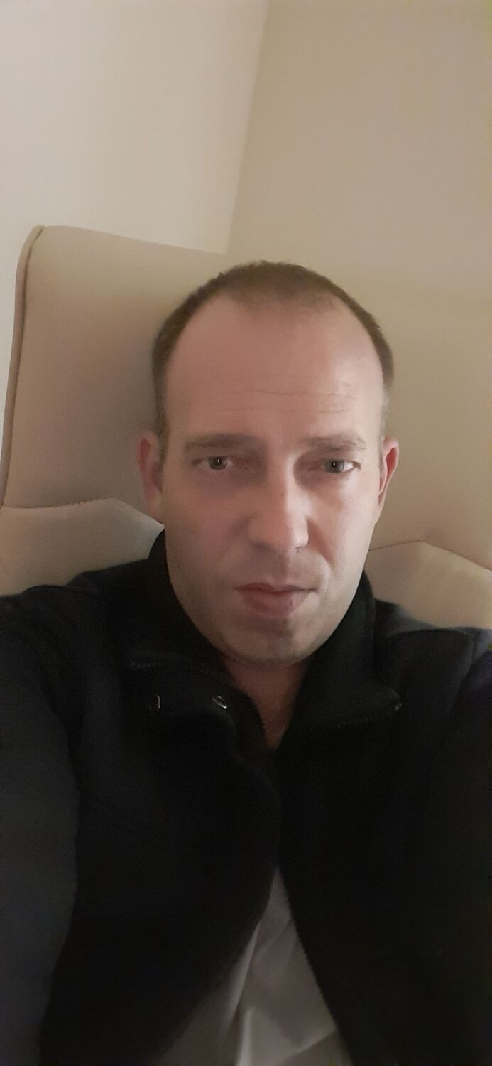  46882943  , 38 ,    