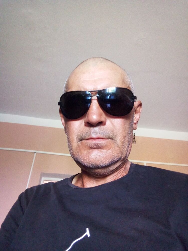  45717183  , 52 ,    