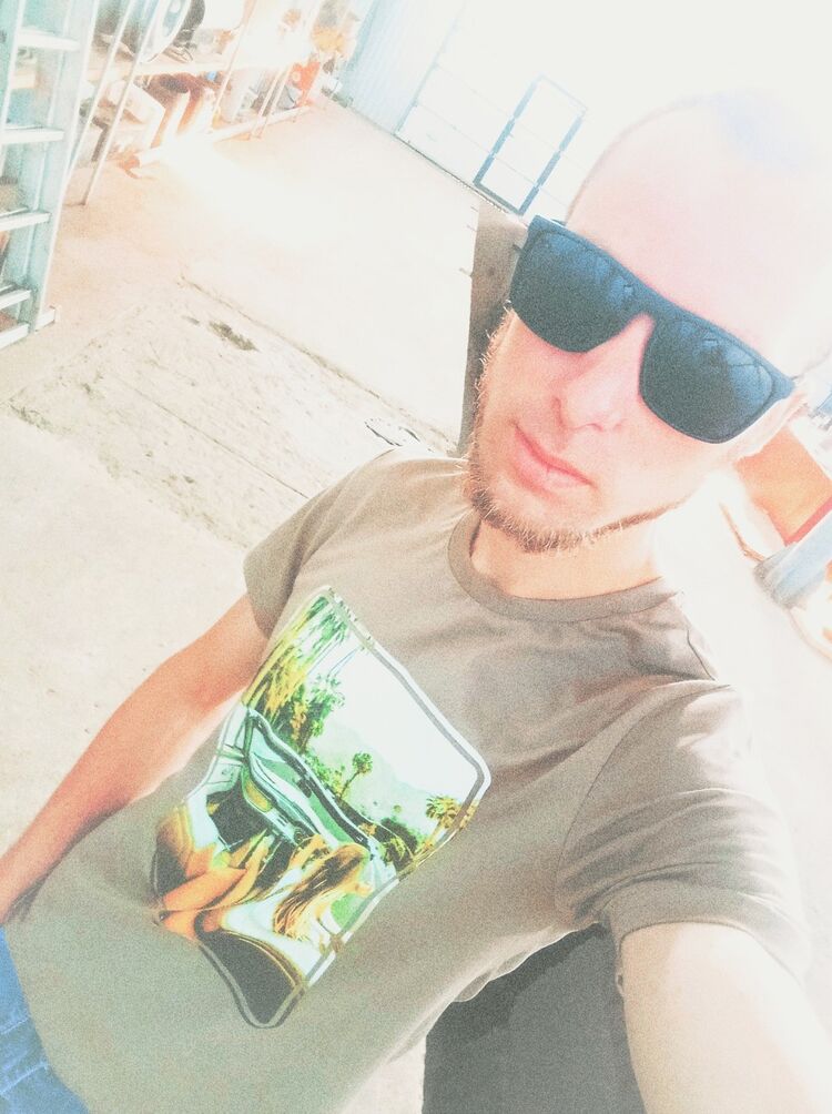  30512803  , 29 ,     