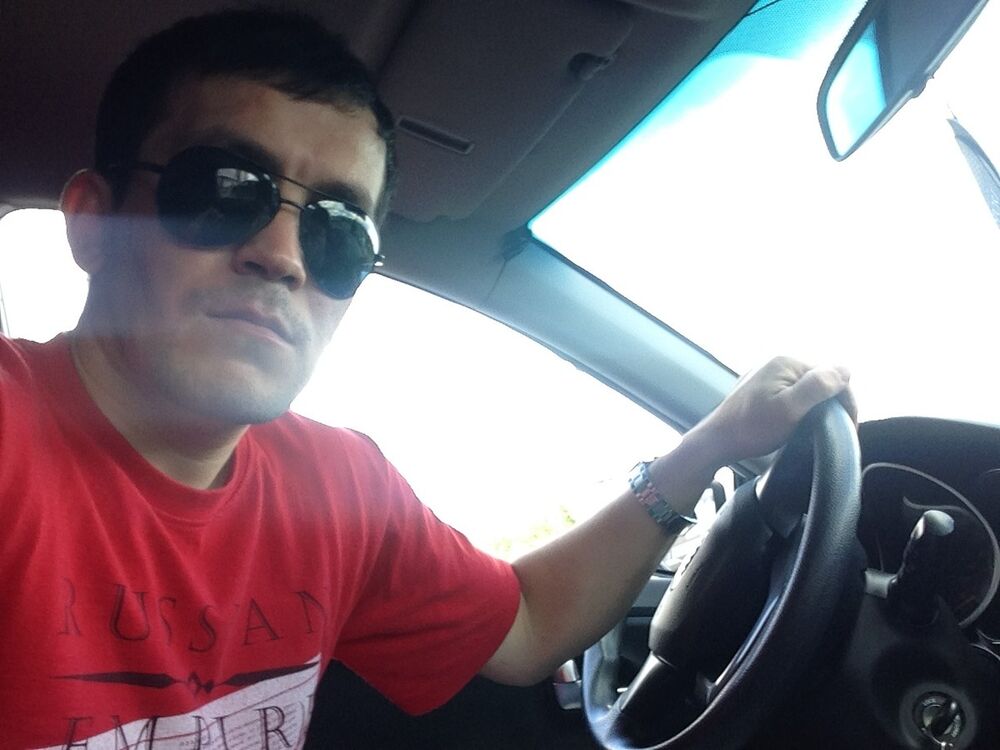  ,   Rustan, 36 ,   