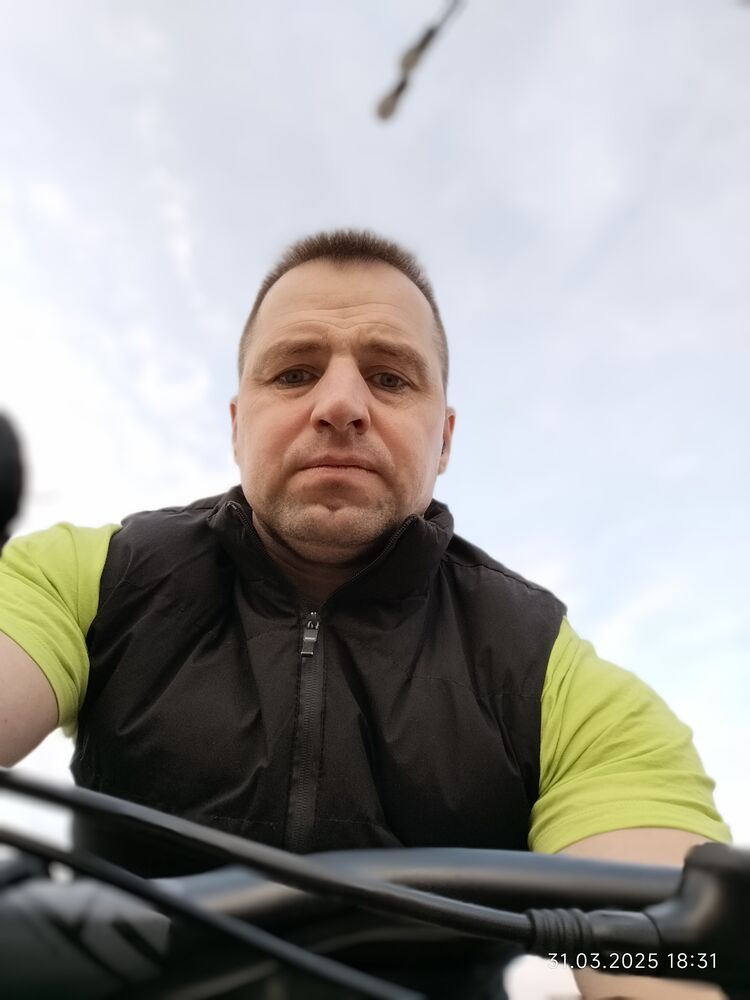  ,   Dima, 44 ,   ,   , c , 