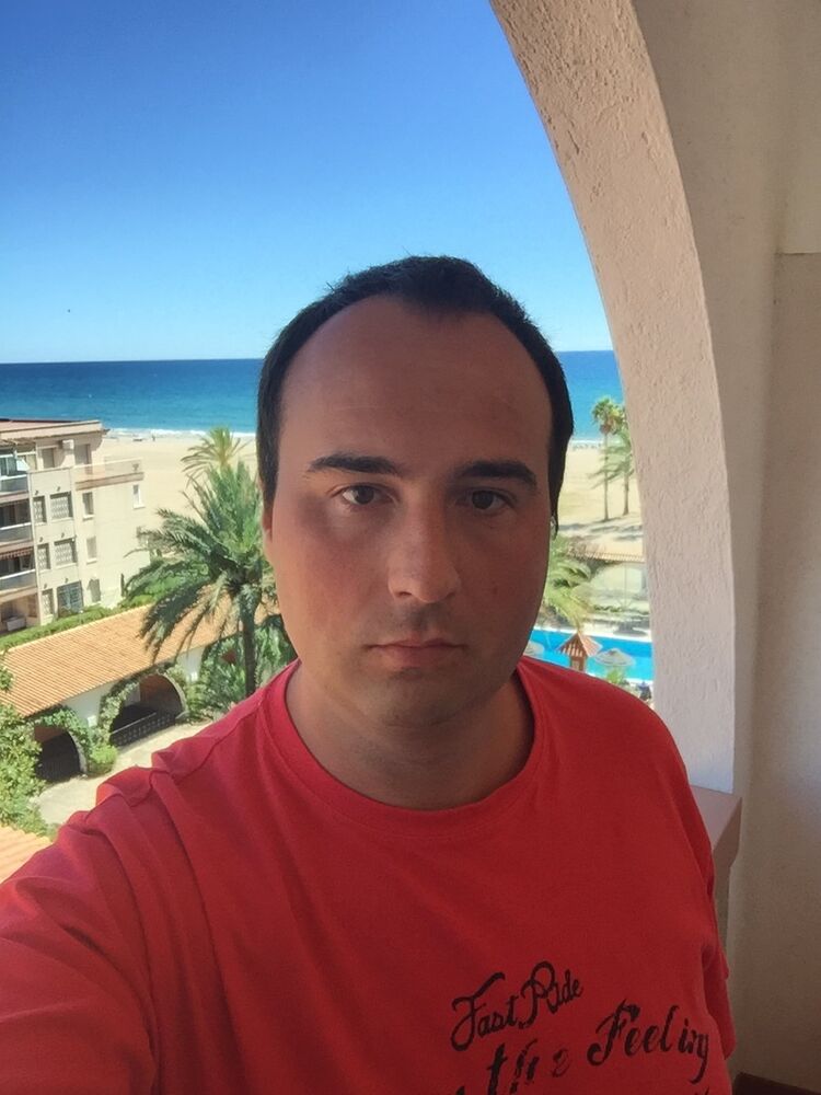  ,   Evgeny Bo, 38 ,  