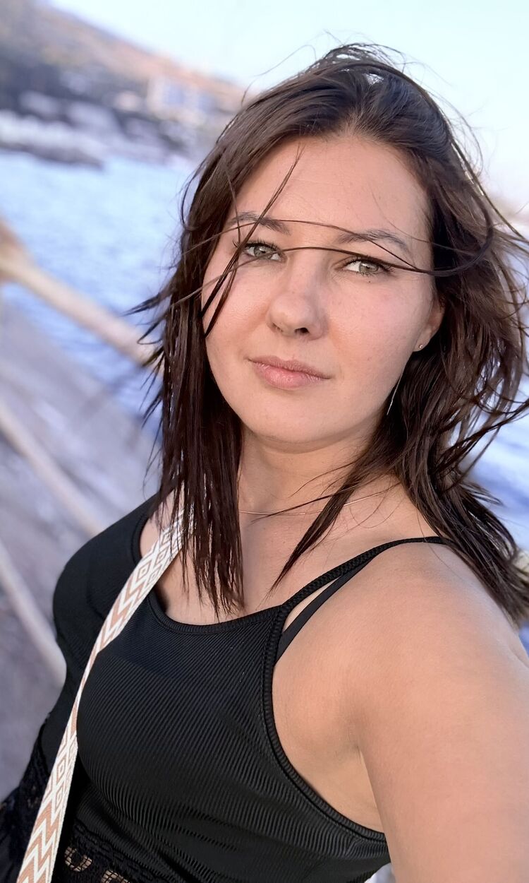  53934073  Valeri, 33 ,    