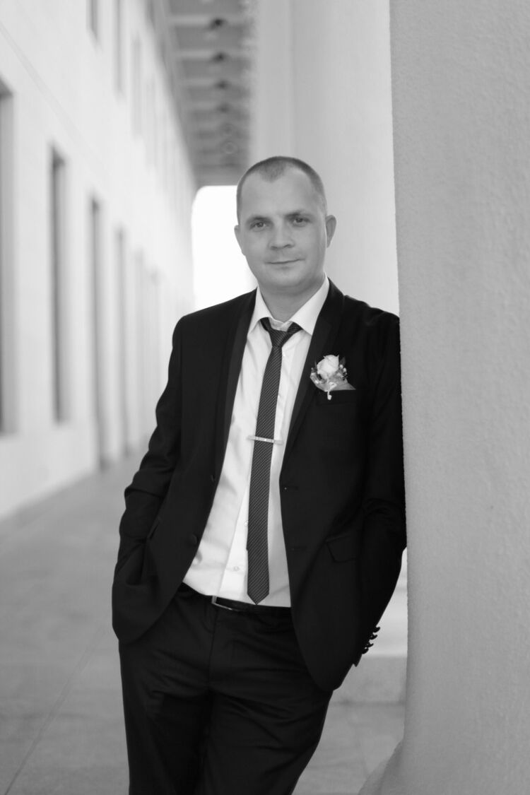  ,   Max, 39 ,   