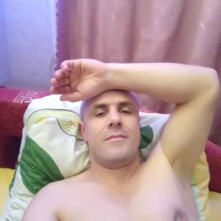  48625213  , 43 ,    --