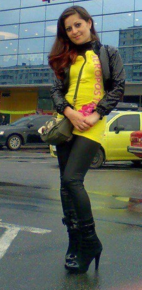  46751393  Anna, 43 ,    