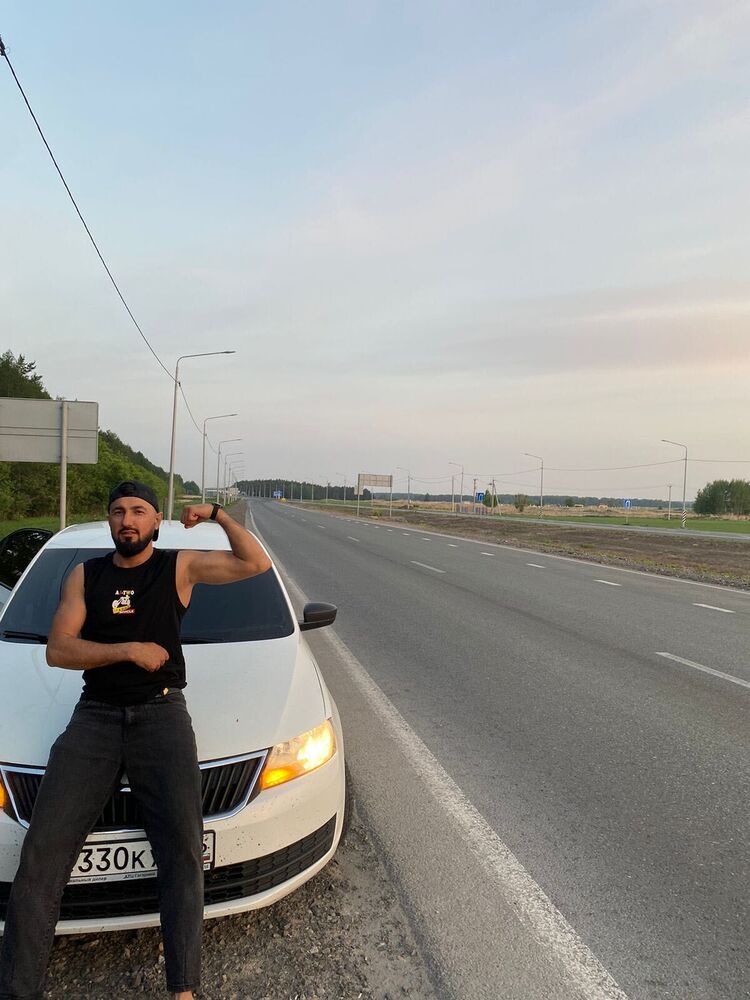  39800693  Marat, 34 ,    