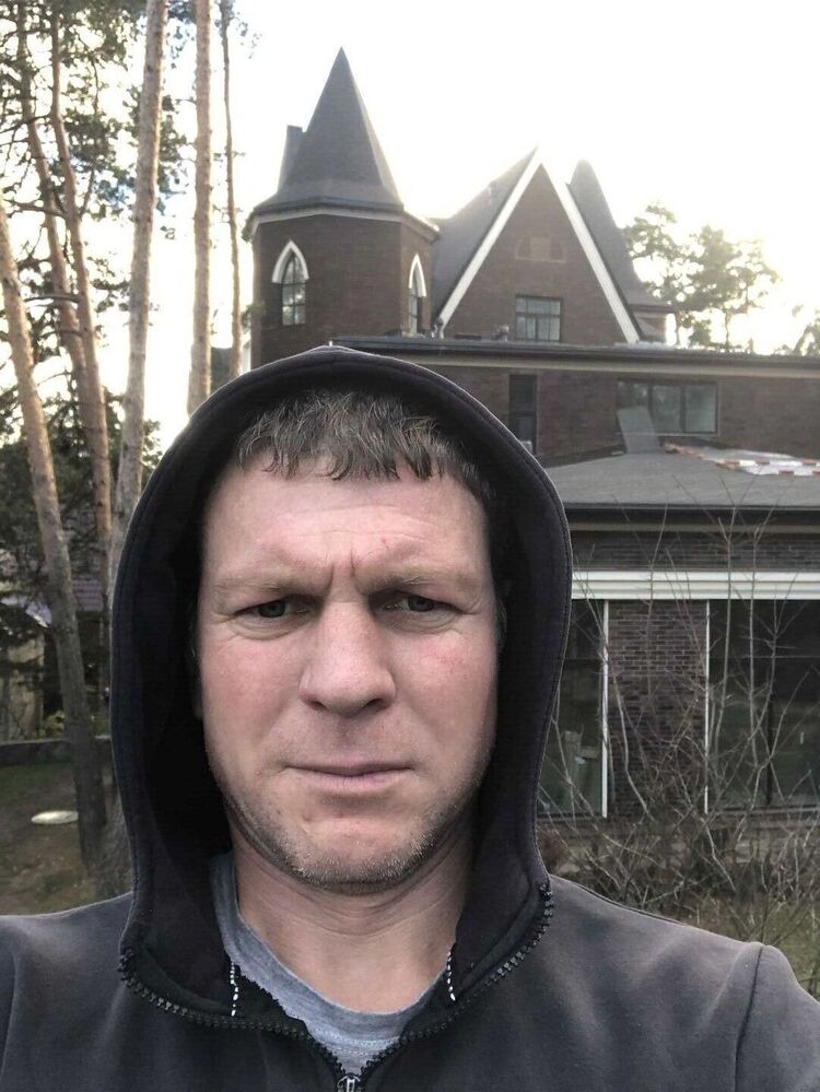  31886693  , 39 ,    --