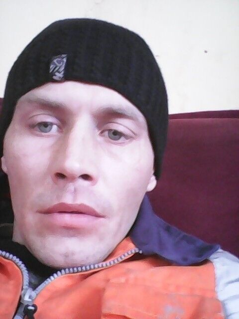  8899463  , 39 ,    -