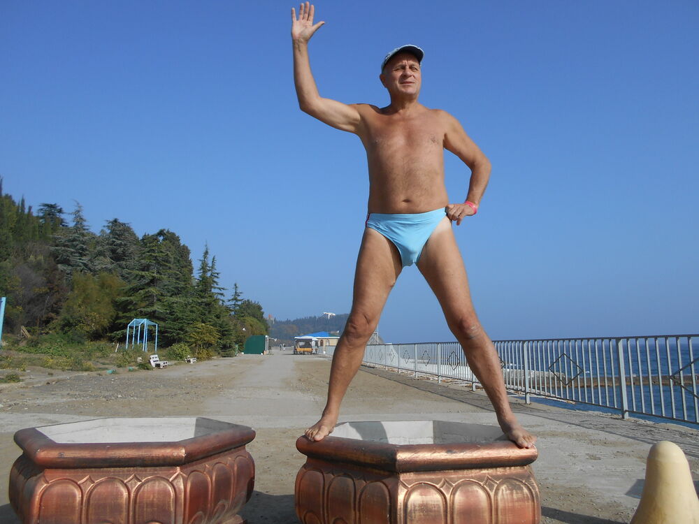  ,   Viktor s, 59 ,   ,   