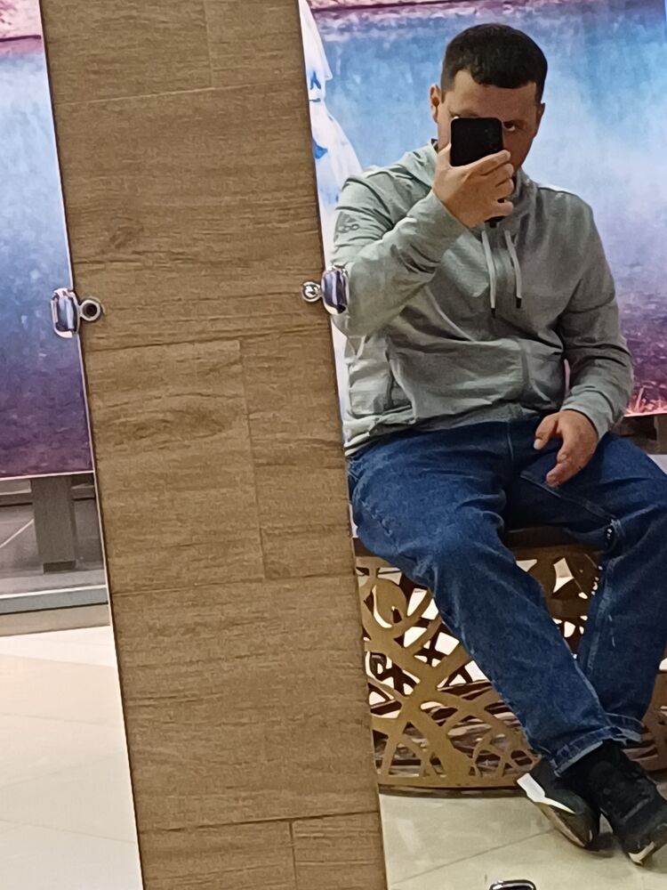  35526723  , 37 ,    
