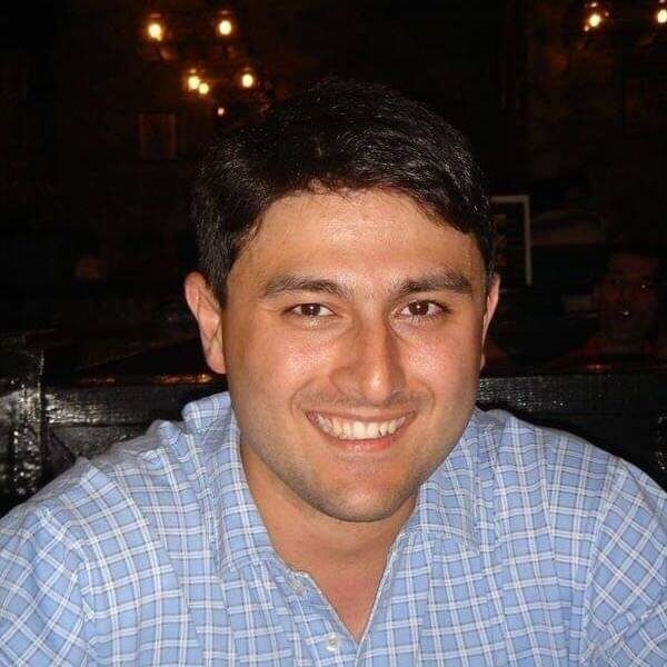  40714353  Pavel, 39 ,    