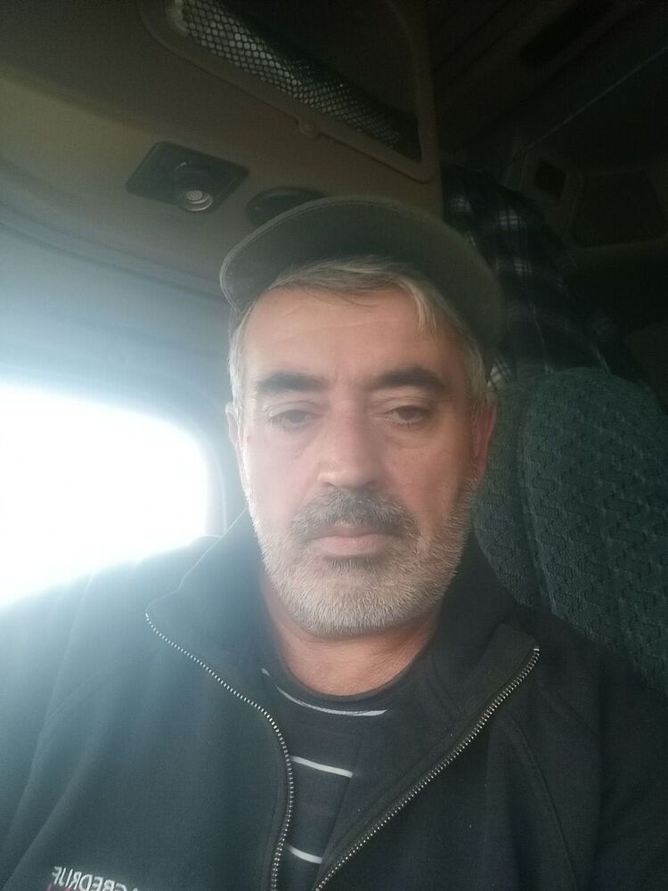  33018953  , 51 ,    