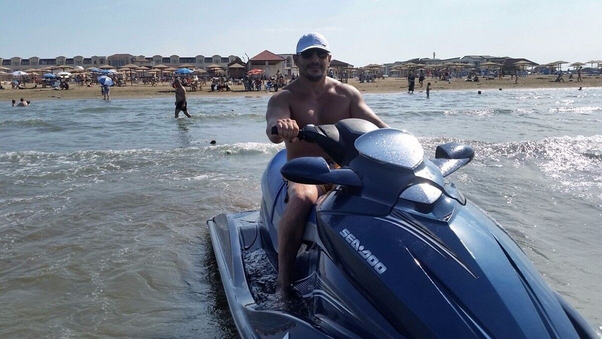  ,   VIP, 42 ,   