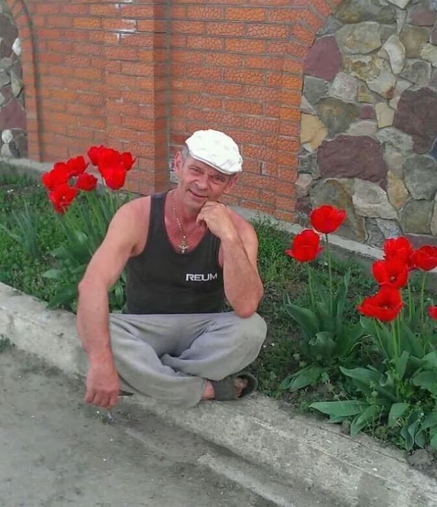  39258963  , 62 ,    