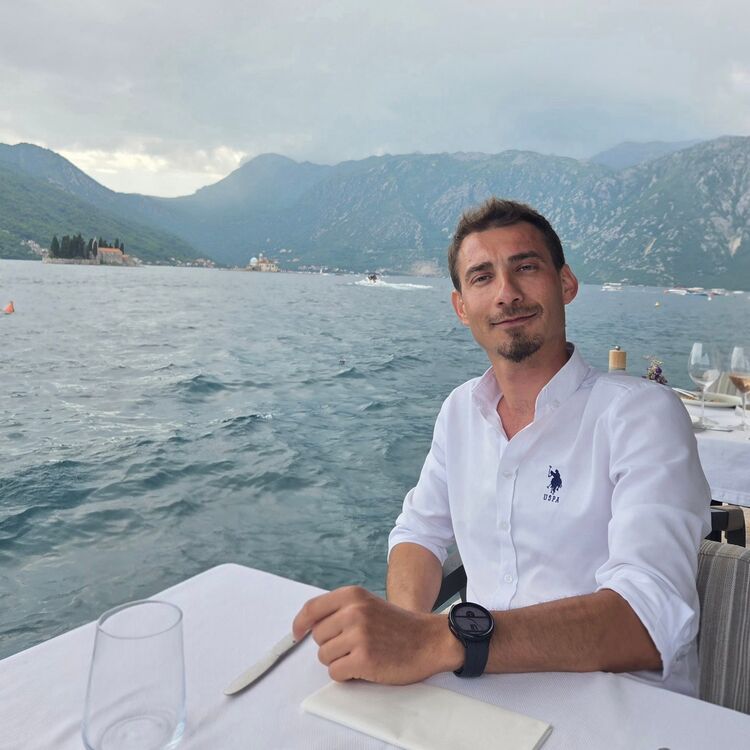  Budva,   Cebrail, 32 ,   ,   