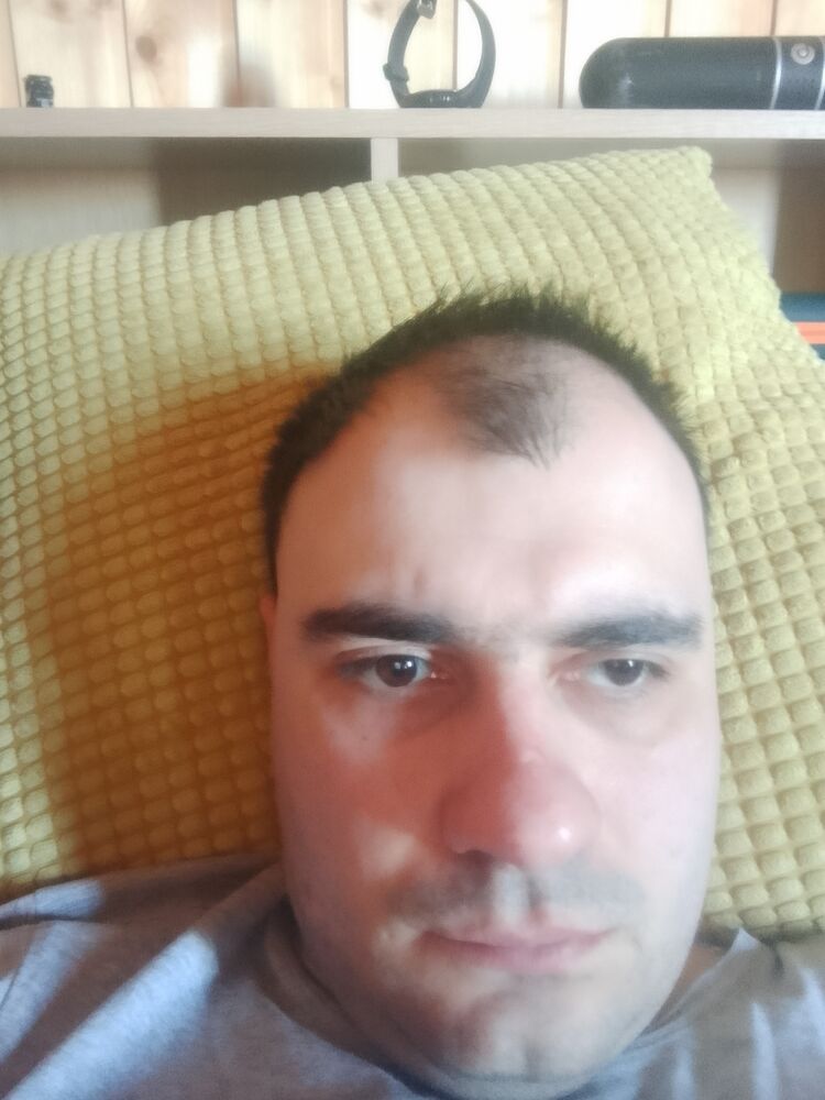  49908563  , 28 ,    