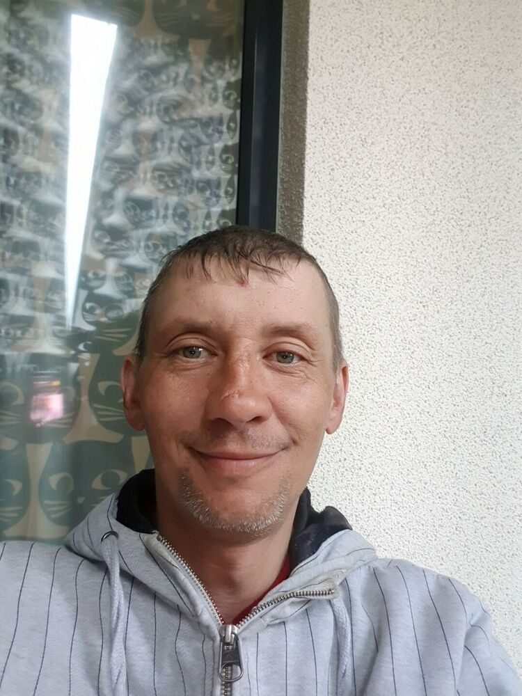  22656373  , 48 ,    