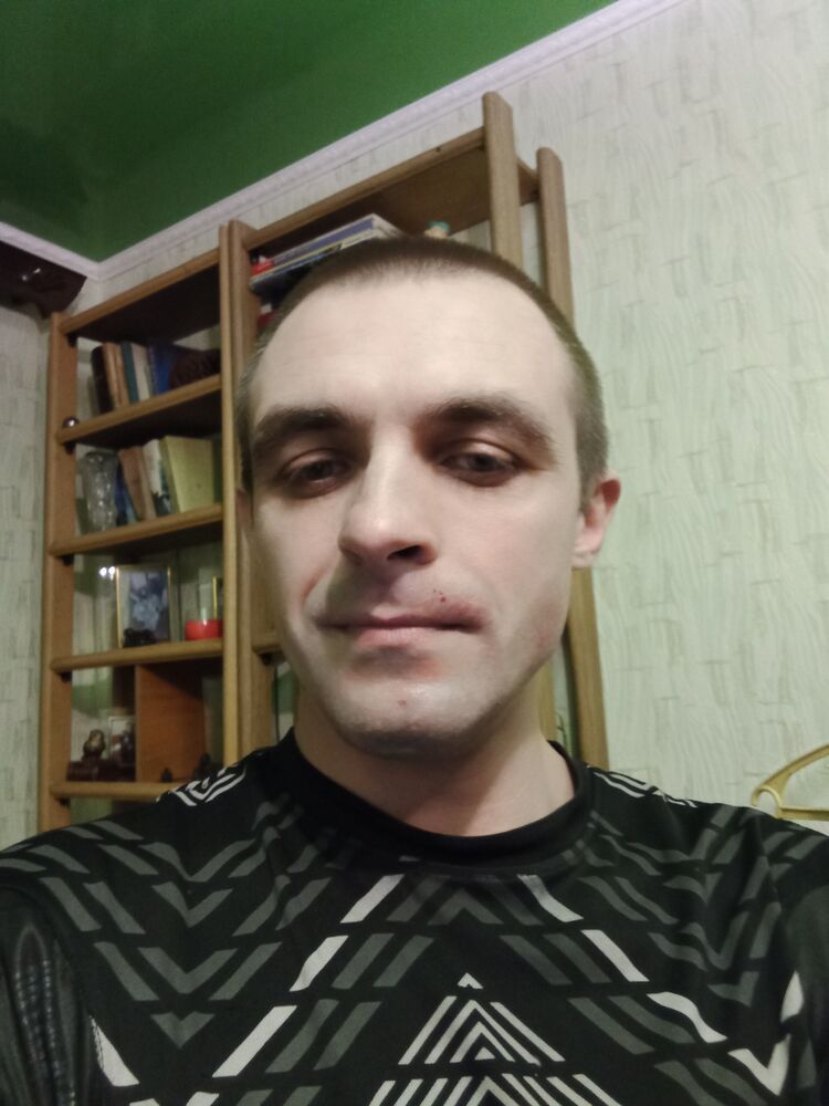  48434013  Kirill, 40 ,    