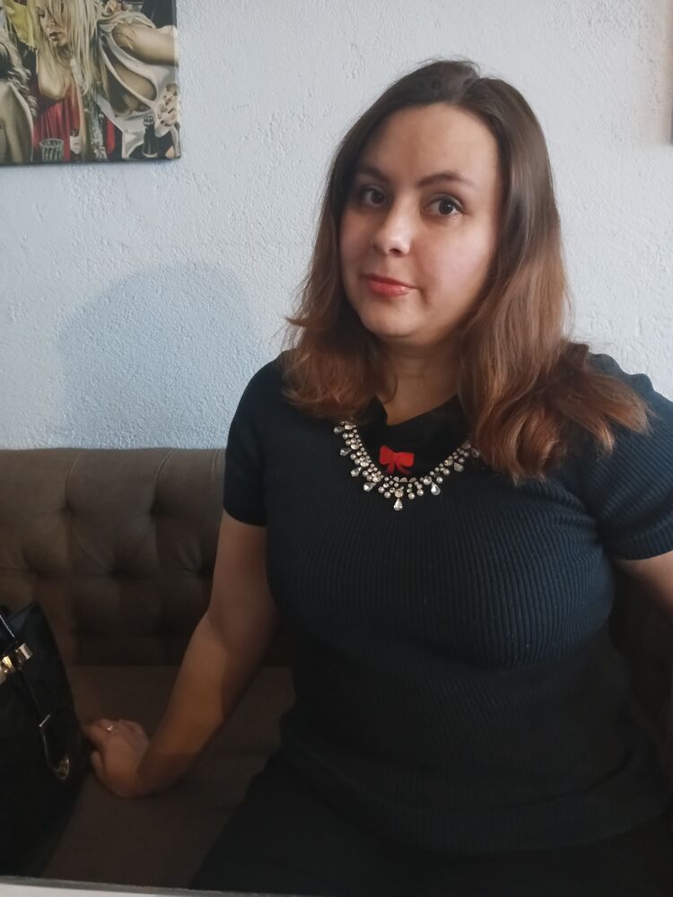  33952113  Maria, 30 ,     