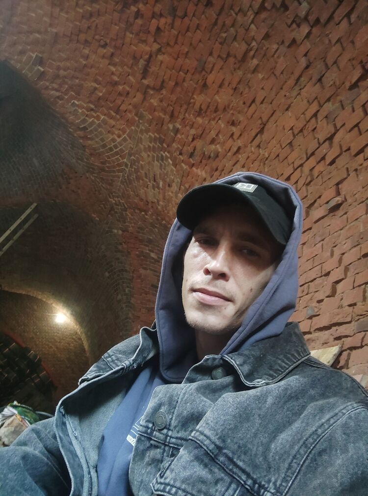  50454813  , 34 ,    