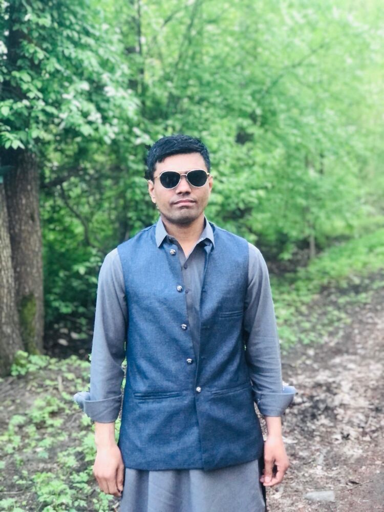  54402683  , 26 ,    -