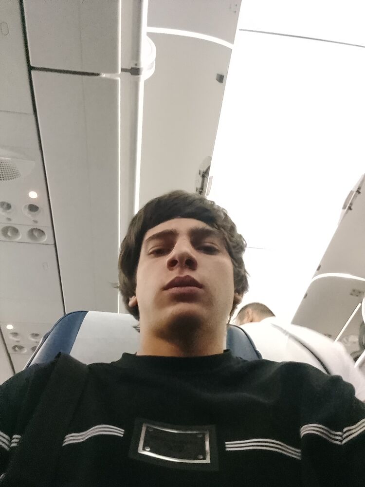 ���������� �������, ���� ����� Emmanuel, 19 ���, ������������ ��� c�������� ���������