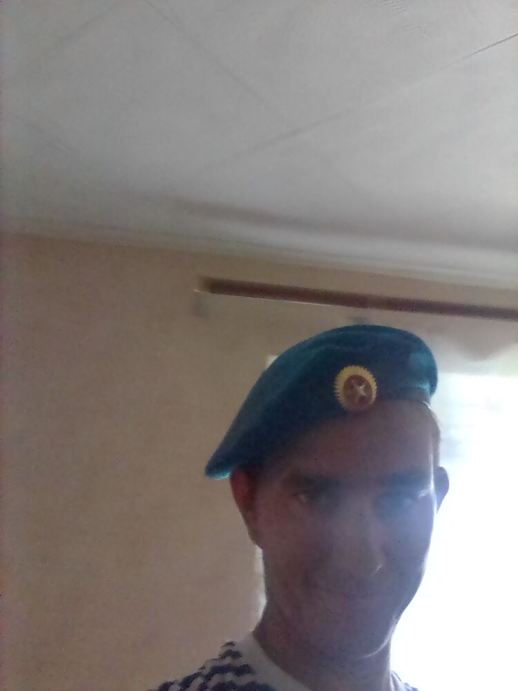  28370553  , 42 ,    