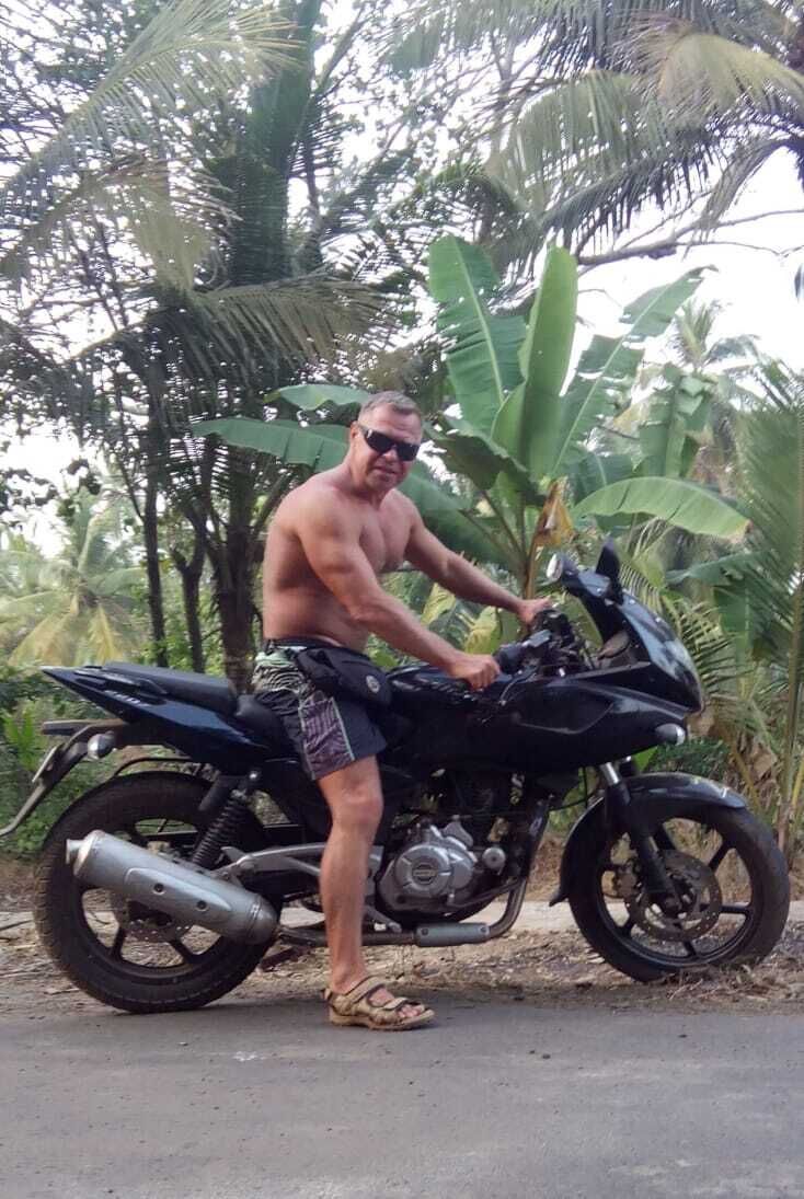  52567373  , 49 ,    