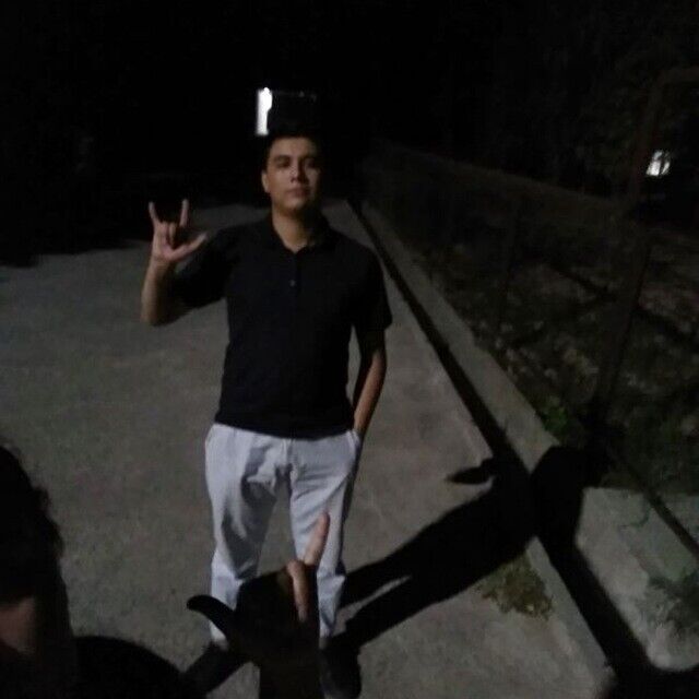  22075843  Abdulhay, 27 ,    