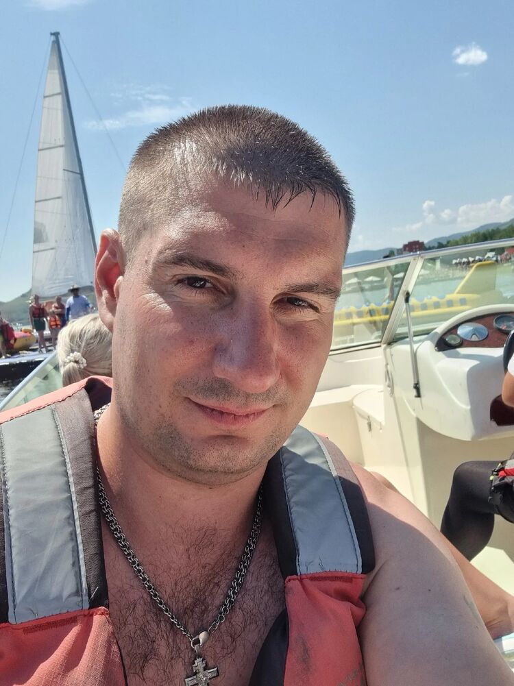  51308713  Vasiliy, 36 ,    