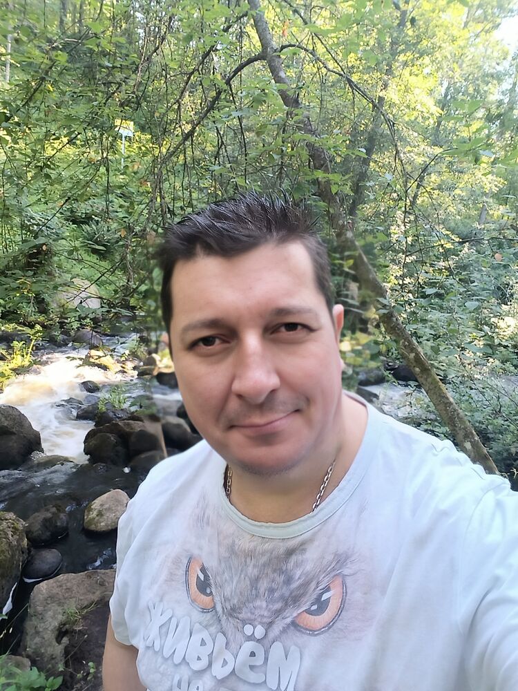  45663173  Michael, 52 ,    Palais-Bourbon
