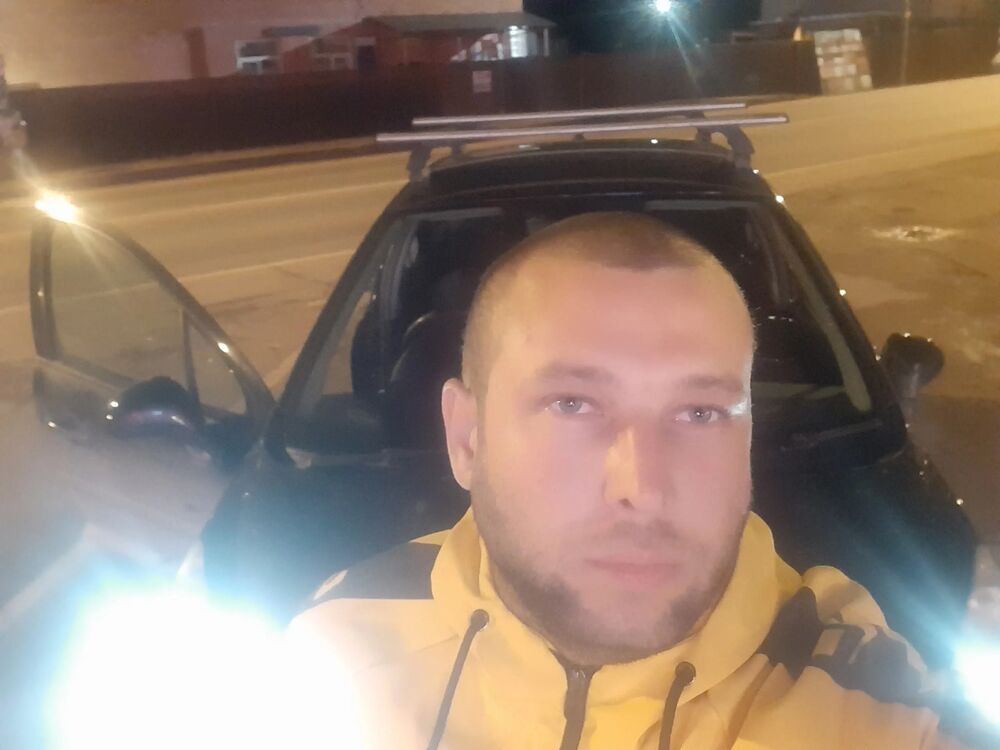  37130723  Igorek, 32 ,    
