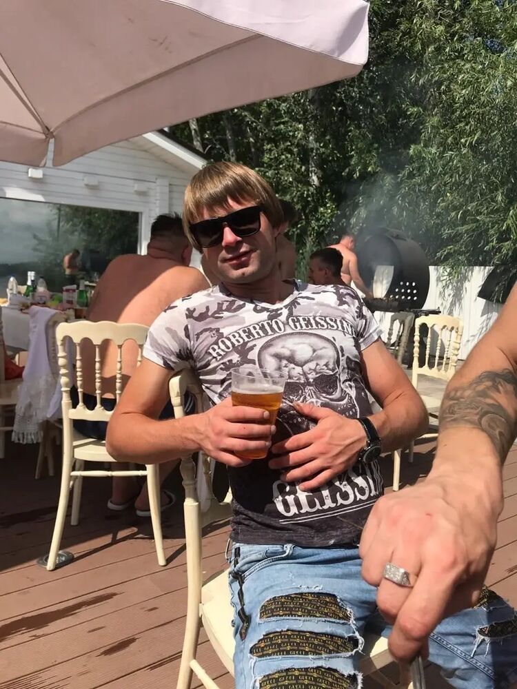  29376463  Dima, 31 ,    