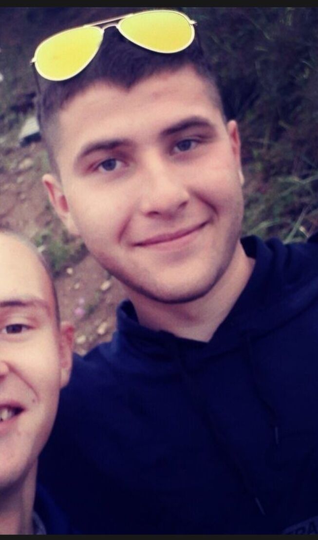  25943243  Igor, 28 ,    